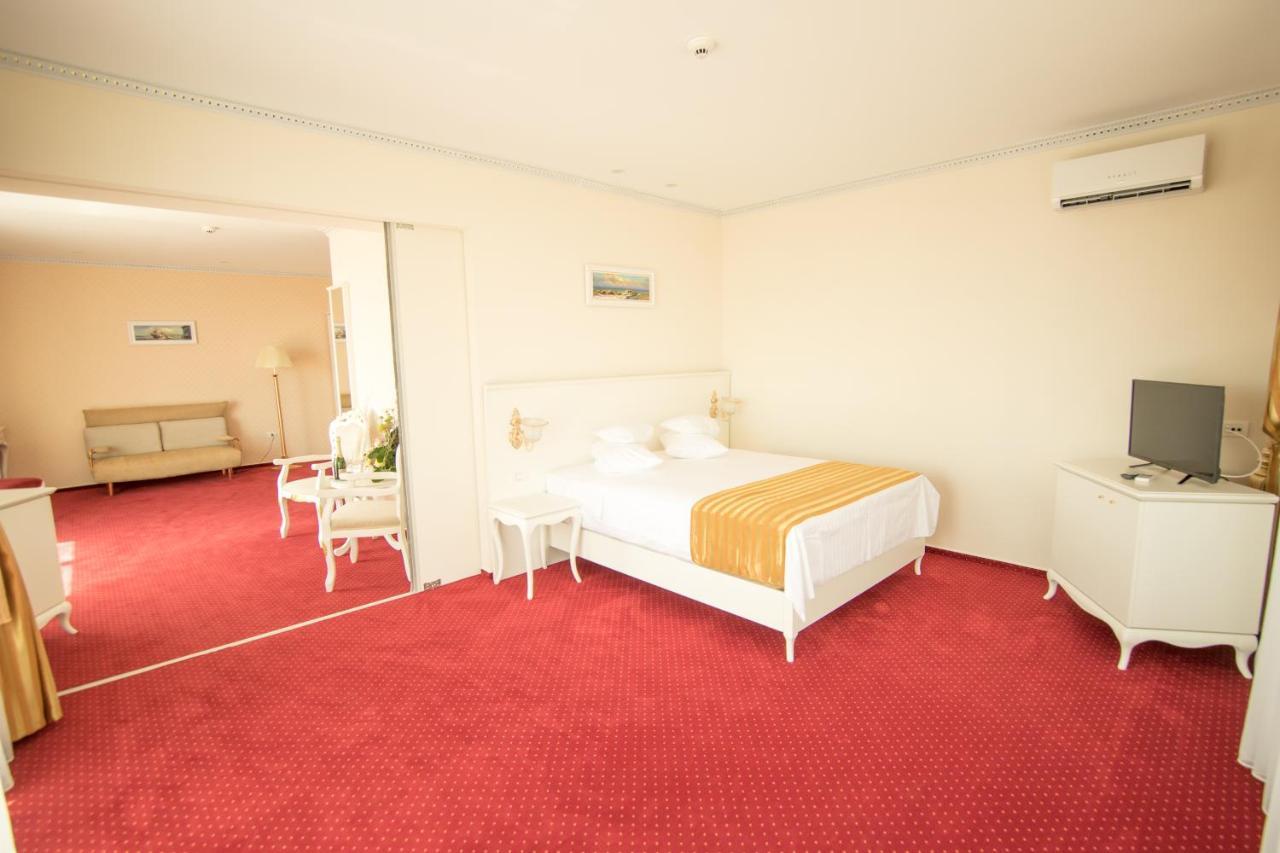 Msr Port Hotel Mangalia Eksteriør billede